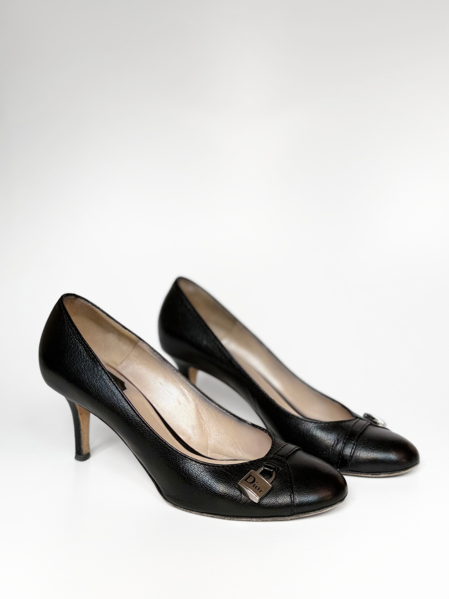 Christian Dior black leather padlock heels – vintage pumps with silver lock detail size 38